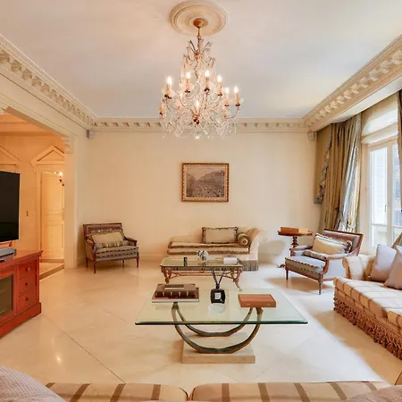 Apartamento Royal Montaigne París